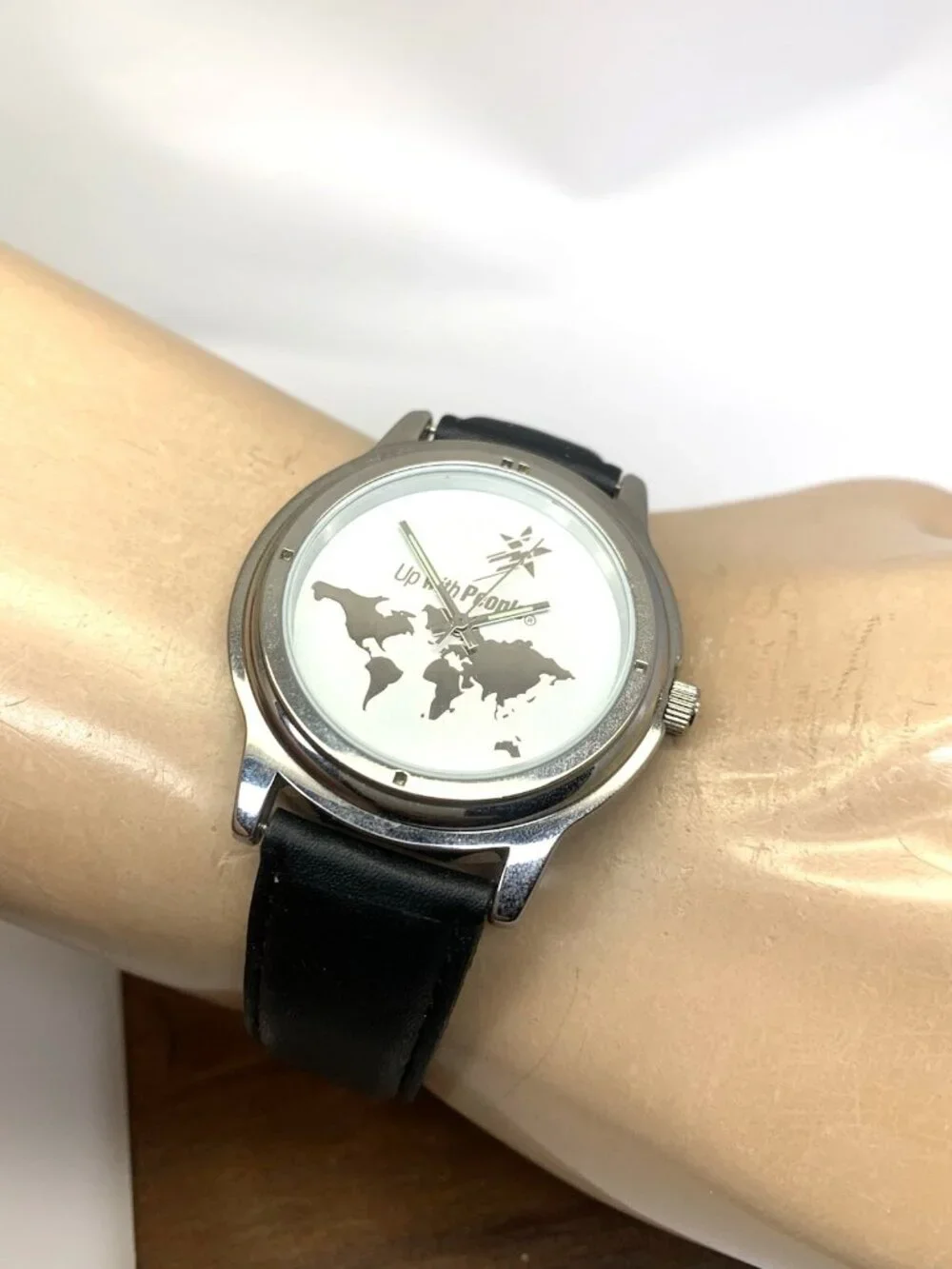 Sweda Up With People Foundation Mens Watch Quartz Silver Dial Black Leather 39mm